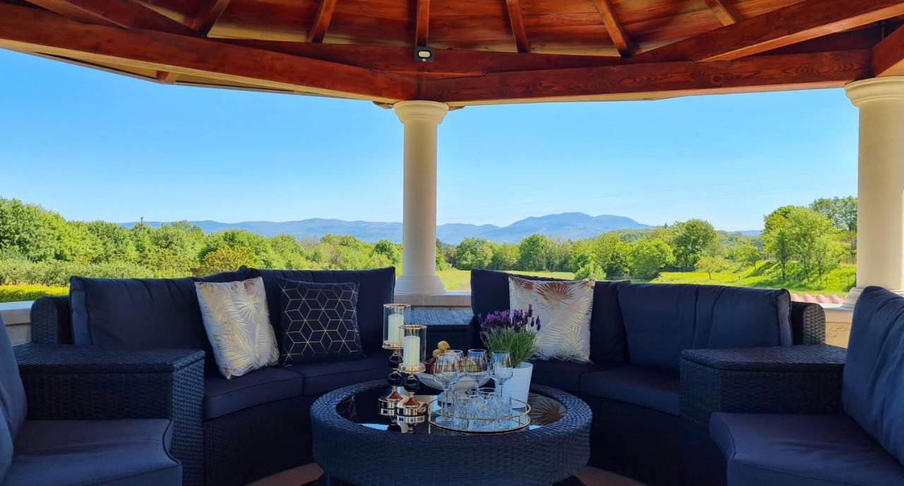 Holiday Apartment Villa Bianca Пазин Екстериор снимка