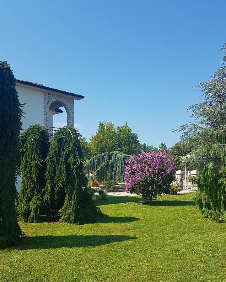 Holiday Apartment Villa Bianca Пазин Екстериор снимка